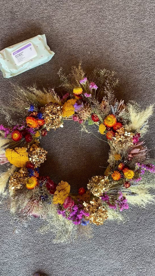 Summer blooms - full wreath